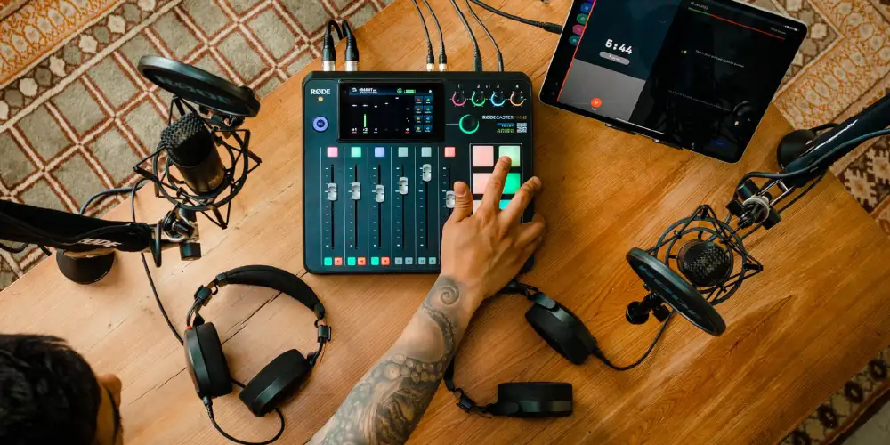 وسایل و تجهیزات ساخت پادکست